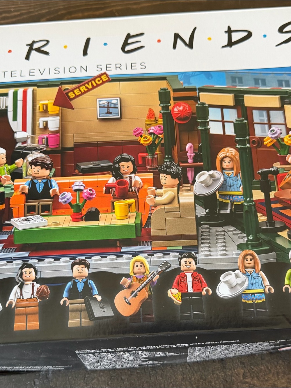 Lego Friends TV Series Cafe Set - Green, Brown, Red, Yellow
